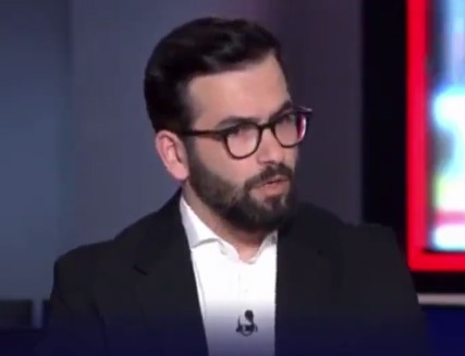 حسن احمدیان برای آمریکا: نه مادر بمب‌ها، نه پدر بمب‌ها؛ آمریکا به هدفش نمی‌رسد!