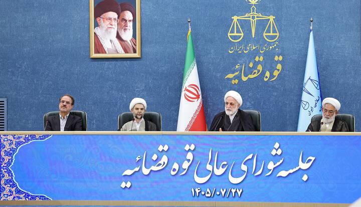 اژه‌ای: نباید کسانی که صرفا نگاه و نظر متفاوت دارند را از دایره‌ی خودی‌ها بیرون بدانیم