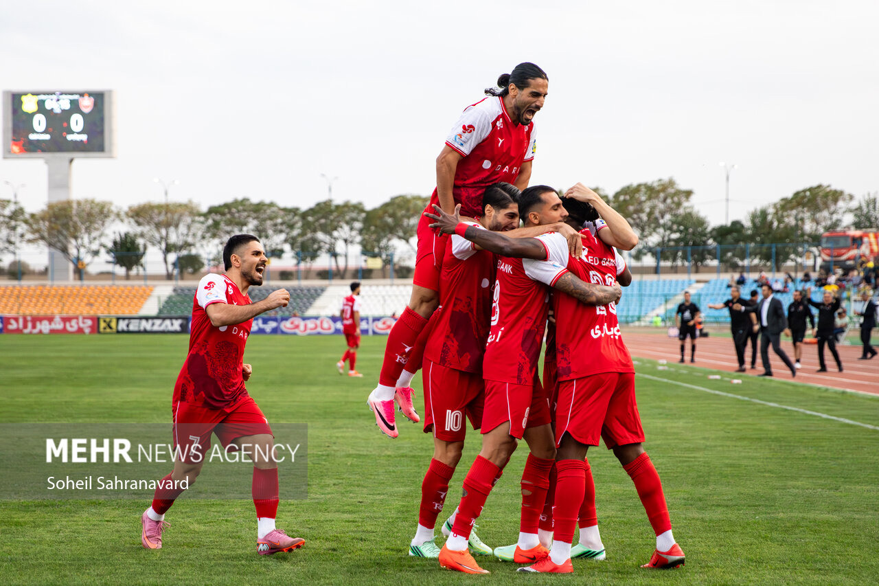 «فولاد» سد استحکام صدرنشینی پرسپولیس؛ سپاهان دنبال رسیدن به بیست!